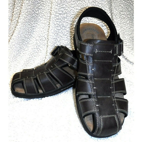 Dockers brown memory foam sandals - Picture 3 of 3
